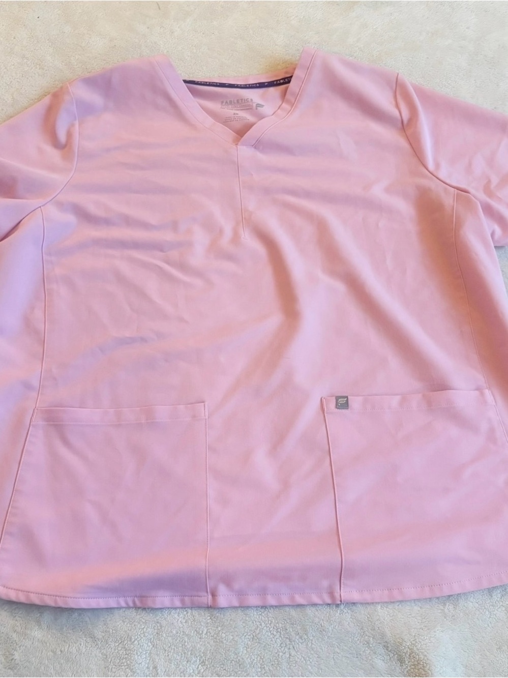 Fabletics Method Scrub Top Pink Marshmellow
